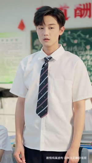 重生后,我资助女神走向人生巅峰(71集) 重生后,我资助女神走向人生巅峰(71集) 短剧全集解锁零收费