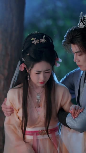 开局禅让帝位,带着皇嫂流放边疆(80集) 开局禅让帝位,带着皇嫂流放边疆(80集)短剧全集解锁零收费