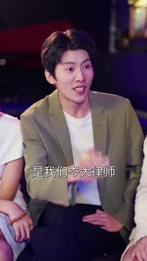 跟前男友成为邻居后,他又争又抢(77集) 跟前男友成为邻居后,他又争又抢(77集)短剧合集4K修复版