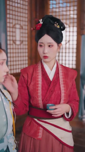 抄家后反派老太带飞全家(70集) 抄家后反派老太带飞全家(70集)短剧热映全集免费刷