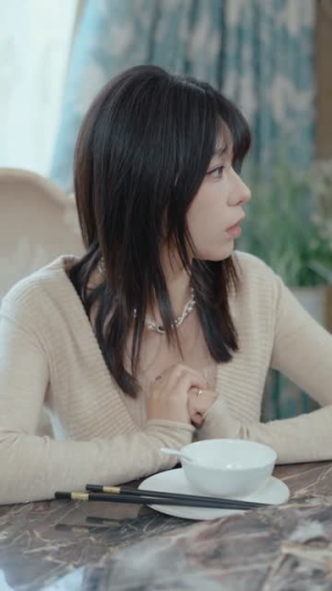 别惹他，他把恋综炸成破防现场（80集）短剧全集高清完整版