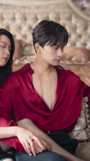 替嫁大佬不好惹（83集）短剧合集蓝光画质