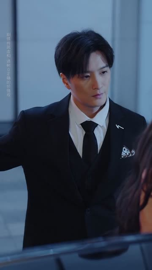 荆棘之下是月光(66集) 荆棘之下是月光(66集)短剧精选全集无广告