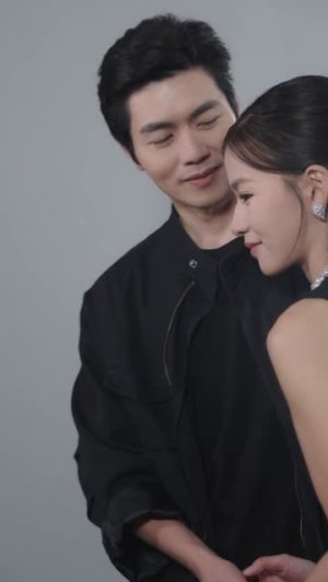 闪婚小祖宗陆队他拿命宠(80集) 闪婚小祖宗陆队他拿命宠(80集)短剧合集导演剪辑版