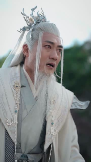 师叔祖沉睡万年醒来后出手了(75集) 师叔祖沉睡万年醒来后出手了(75集)短剧爆款全集在线播