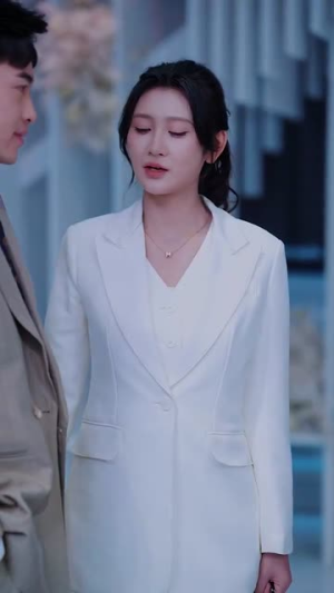 假装深情(60集) 假装深情(60集)短剧合集4K修复版