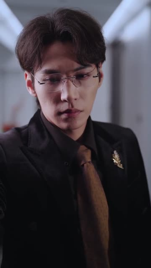 新婚夜，我和姐姐上错婚车嫁对郎（68集）短剧超清全集在线看