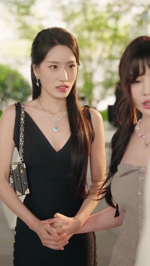 重生后,我靠人脉夺回少爷身份(80集) 重生后,我靠人脉夺回少爷身份(80集)短剧全集投屏大屏看