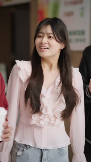 三年了有钱系统你终于来了(81集) 三年了有钱系统你终于来了(81集)短剧全剧终在线连看