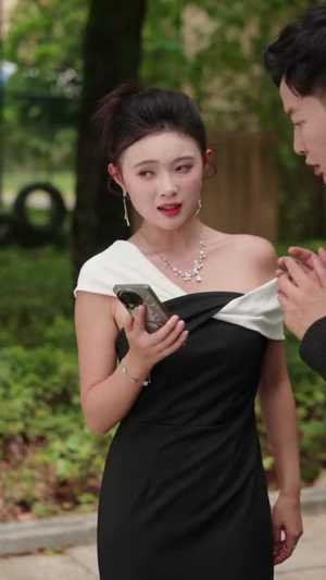 亲儿子竟然是沪圈巨擎(30集) 亲儿子竟然是沪圈巨擎(30集)短剧全季限免大放送