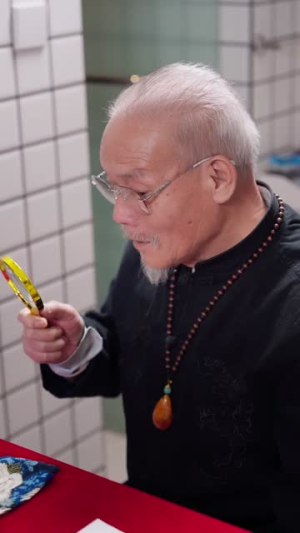 天才鉴宝师:国宝守护者(70集) 天才鉴宝师:国宝守护者(70集)短剧大结局合集放送