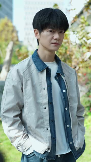 我十九岁身价暴涨(80集) 我十九岁身价暴涨(80集)短剧合集蓝光画质