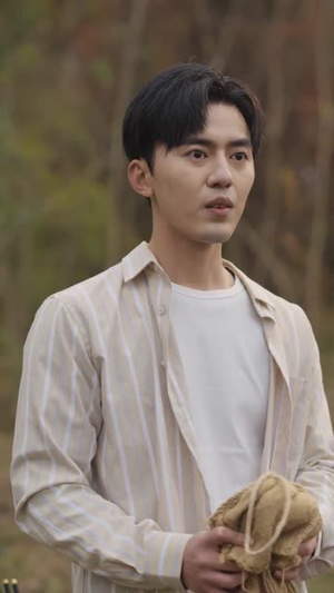 80年代:开局被退婚,我反手娶她姐(77集) 80年代:开局被退婚,我反手娶她姐(77集)短剧高分全集在线刷