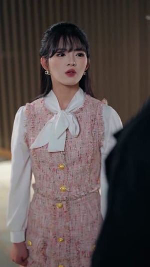 为拿百亿被赶跑,却被四少宠上天(80集) 为拿百亿被赶跑,却被四少宠上天(80集)短剧结局篇全集直通