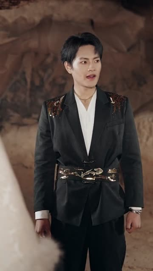 分手你提的，我成武神你哭啥（80集）短剧全集高清无码版