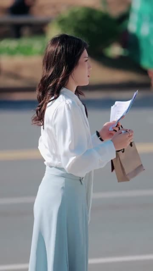 偏偏深爱你（74集）短剧爆款全集在线播