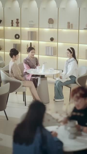 紫罗兰之恋（82集）短剧合集4K修复版