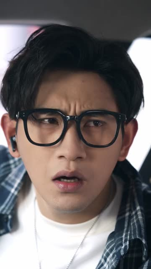 追不到女神,我直接摇来最强僚机(80集) 追不到女神,我直接摇来最强僚机(80集)短剧全剧终合集放送