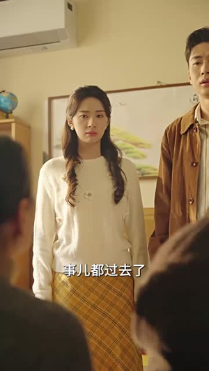 错位婚姻之逃离深山(48集) 错位婚姻之逃离深山(48集)短剧全剧终合集放送