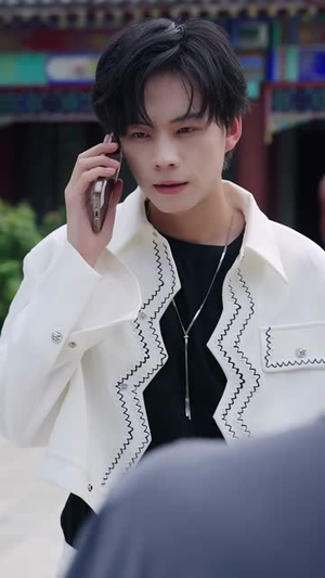 姐姐她有的是力气(82集) 姐姐她有的是力气(82集)短剧终极大放送合集