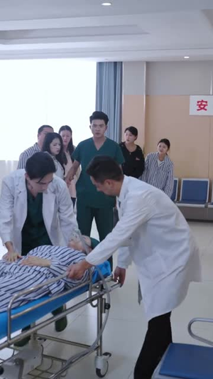 我在生死边缘,看你拥她入怀(60集) 我在生死边缘,看你拥她入怀(60集)短剧全季限免大放送