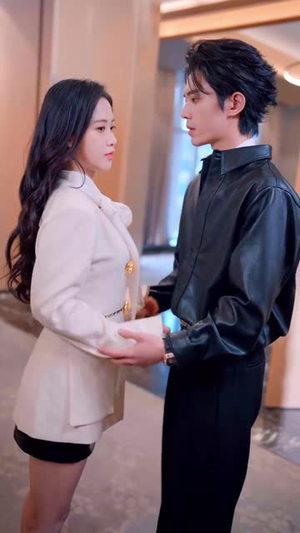 胖妞被退婚后,光芒万丈携娃归来(81集) 胖妞被退婚后,光芒万丈携娃归来(81集)短剧全集投屏大屏看