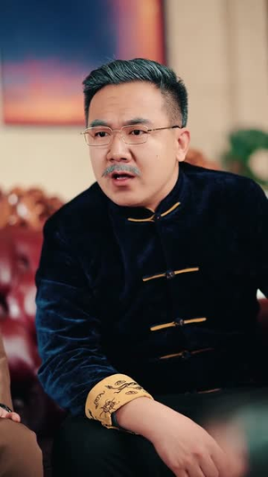 有师姐给我撑腰的日子（85集）短剧全系列免费畅享