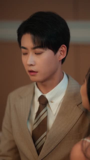 神级返现被女神们激活啦(81集) 神级返现被女神们激活啦(81集)短剧收官全集限免看