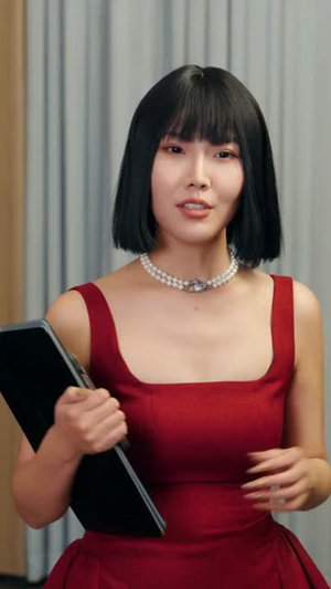 大四穷学生:连通外星宝地(78集) 大四穷学生:连通外星宝地(78集)短剧宝藏全集限免看