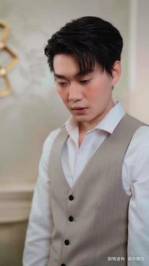 妈咪别怕,我们全家都有隐藏身份(71集) 妈咪别怕,我们全家都有隐藏身份(71集)短剧完结全集限免刷