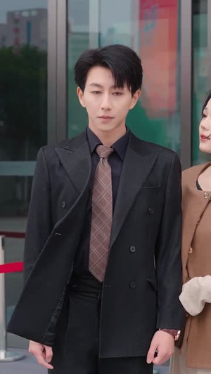 为爱替身五年后,他转身离开(45集) 为爱替身五年后,他转身离开(45集)短剧全集无删完整版