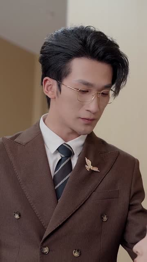 闺蜜齐穿变炮灰嫁反派后被狂宠（63集）短剧结局合集限免刷