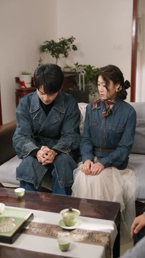 跟踪狂翻车后反被病娇缠上了（65集）短剧全集高清完整版