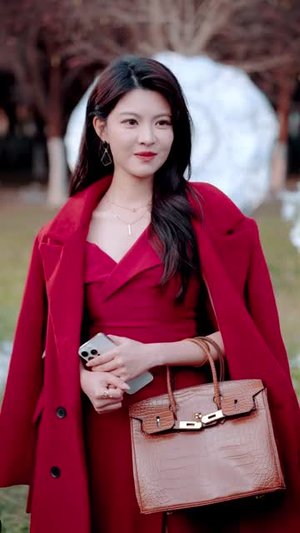 雪崩后,我再次让出担架全家都慌了(61集) 雪崩后,我再次让出担架全家都慌了(61集)短剧全集投屏大屏看