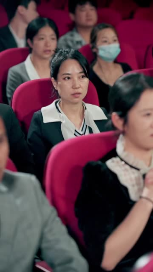 肥妻暴瘦变天鹅：瀚一舞封神全家傻了（38集）短剧全剧终限免合集