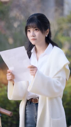 误入狼窝,小可怜成狼族团宠(66集) 误入狼窝,小可怜成狼族团宠(66集)短剧合集4K修复版