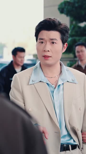 SSSSS级镇狱狂龙(73集) SSSSS级镇狱狂龙(73集)短剧大结局超前点映