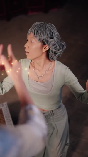 玄门老祖带我卖古董(80集) 玄门老祖带我卖古董(80集)短剧最终章免费合集