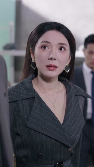 前妻弃我如敝履,神瞳助我踏山颠(80集) 前妻弃我如敝履,神瞳助我踏山颠(80集)短剧热播全集免费追