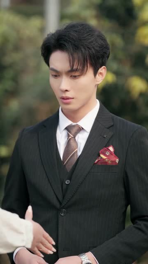 被全网黑后，我靠种地爆火全网（60集）短剧全剧终限免畅刷