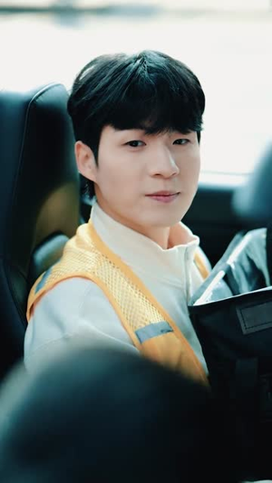 努力系统：送外卖日赚一条街（57集）短剧完结全集限免刷