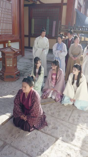 穿越后，成为女帝的心腹（60集）短剧全集特惠限时看