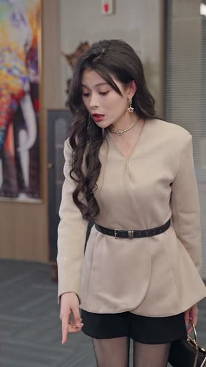 人生选择系统,开局绑定前妻闺蜜(80集) 人生选择系统,开局绑定前妻闺蜜(80集)短剧结局合集限免刷