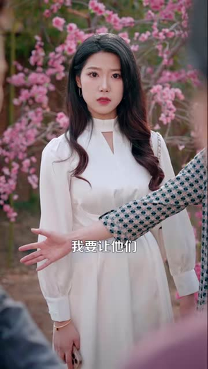 被招财猫砸中后，我的双眼开挂了（101集）短剧全系列永久免费