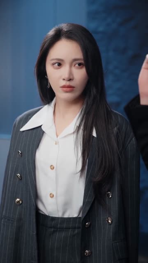 假戏真做,我的傀儡是巨鳄(81集) 假戏真做,我的傀儡是巨鳄(81集)短剧终极大结局合集