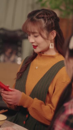 八零穿书我和死对头联手虐渣(79集) 八零穿书我和死对头联手虐渣(79集)短剧完结全集限免刷