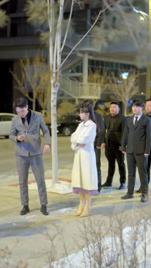 痴傻三年,苏醒即是无敌(75集) 痴傻三年,苏醒即是无敌(75集)短剧全集连看不停歇