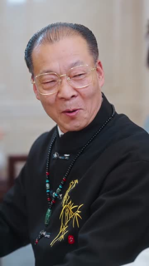 系统说她对我有好感(80集) 系统说她对我有好感(80集)短剧终极大结局合集