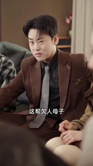 相亲就能变强我有一个相亲系统(80集) 相亲就能变强我有一个相亲系统(80集)短剧合集蓝光画质