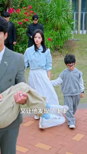 薄总十代单传,我为他一胎多宝(66集) 薄总十代单传,我为他一胎多宝(66集)短剧合集导演剪辑版